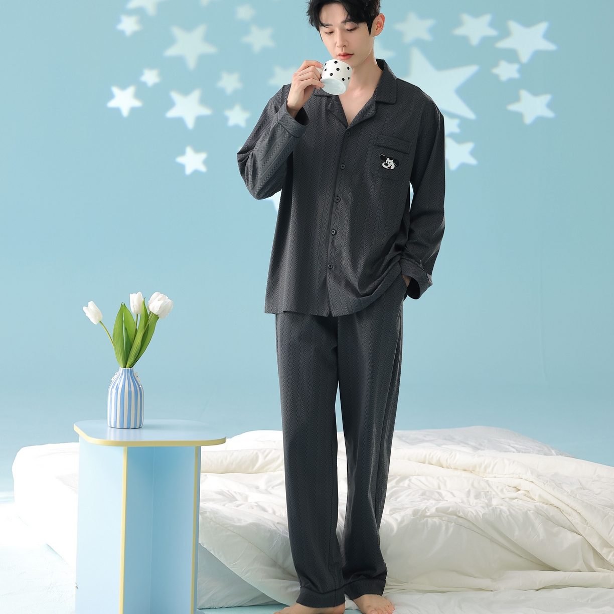 91家纺网 家纺一手货源 找家纺 （总）妍景家居生活馆 2026新款新疆棉情侣款翻领软萌狗狗套装家居服