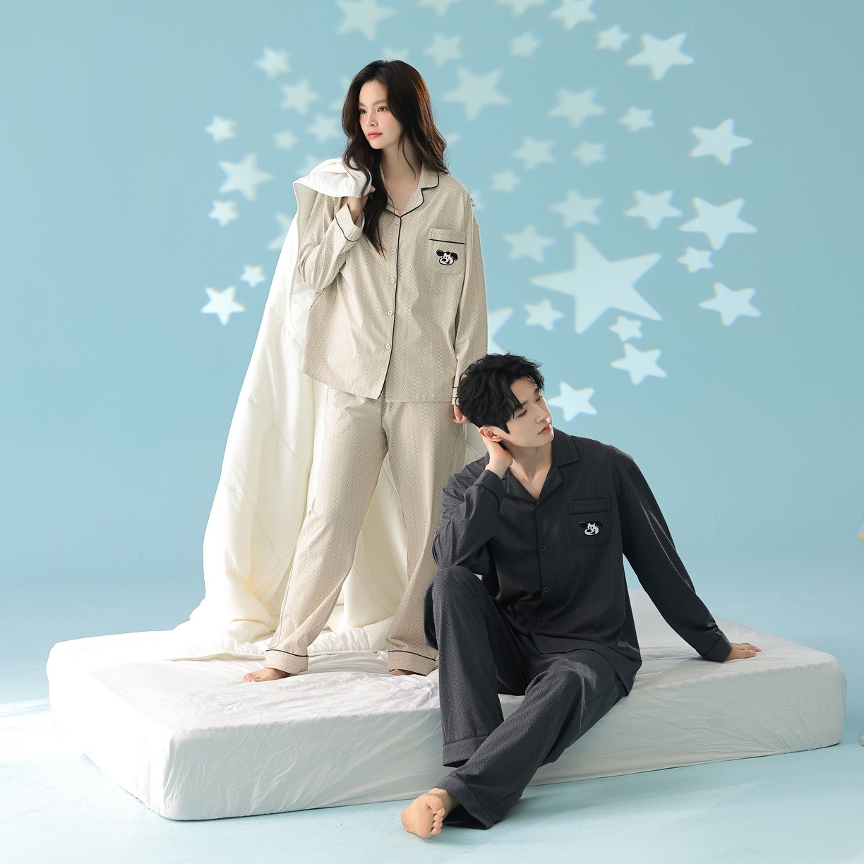 91家纺网 家纺一手货源 找家纺 妍景家居生活馆 2026新款新疆棉情侣款翻领软萌狗狗套装家居服 组合图仅供参考不可下单