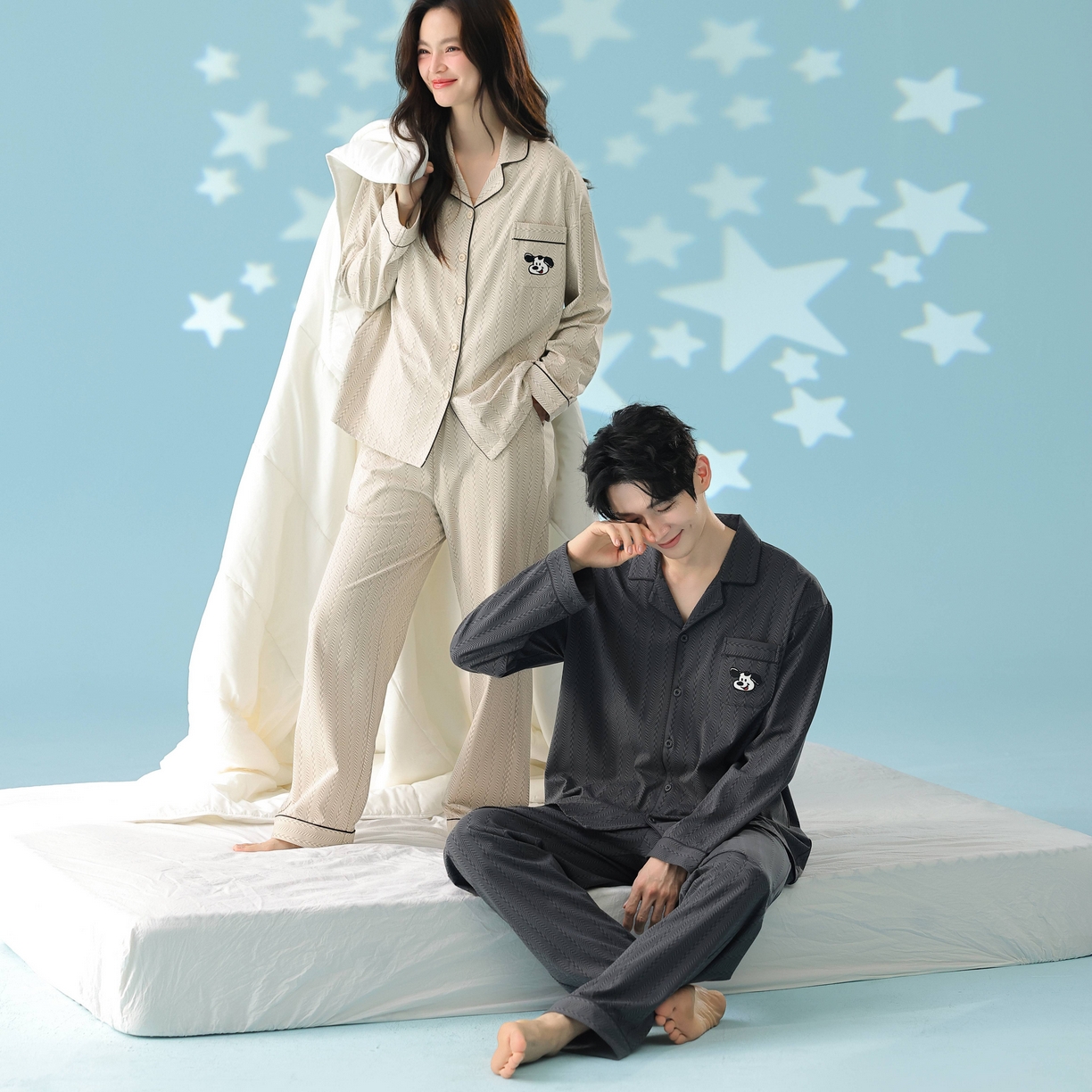 91家纺网 家纺一手货源 找家纺 妍景家居生活馆 2026新款新疆棉情侣款翻领软萌狗狗套装家居服 组合图仅供参考不可下单