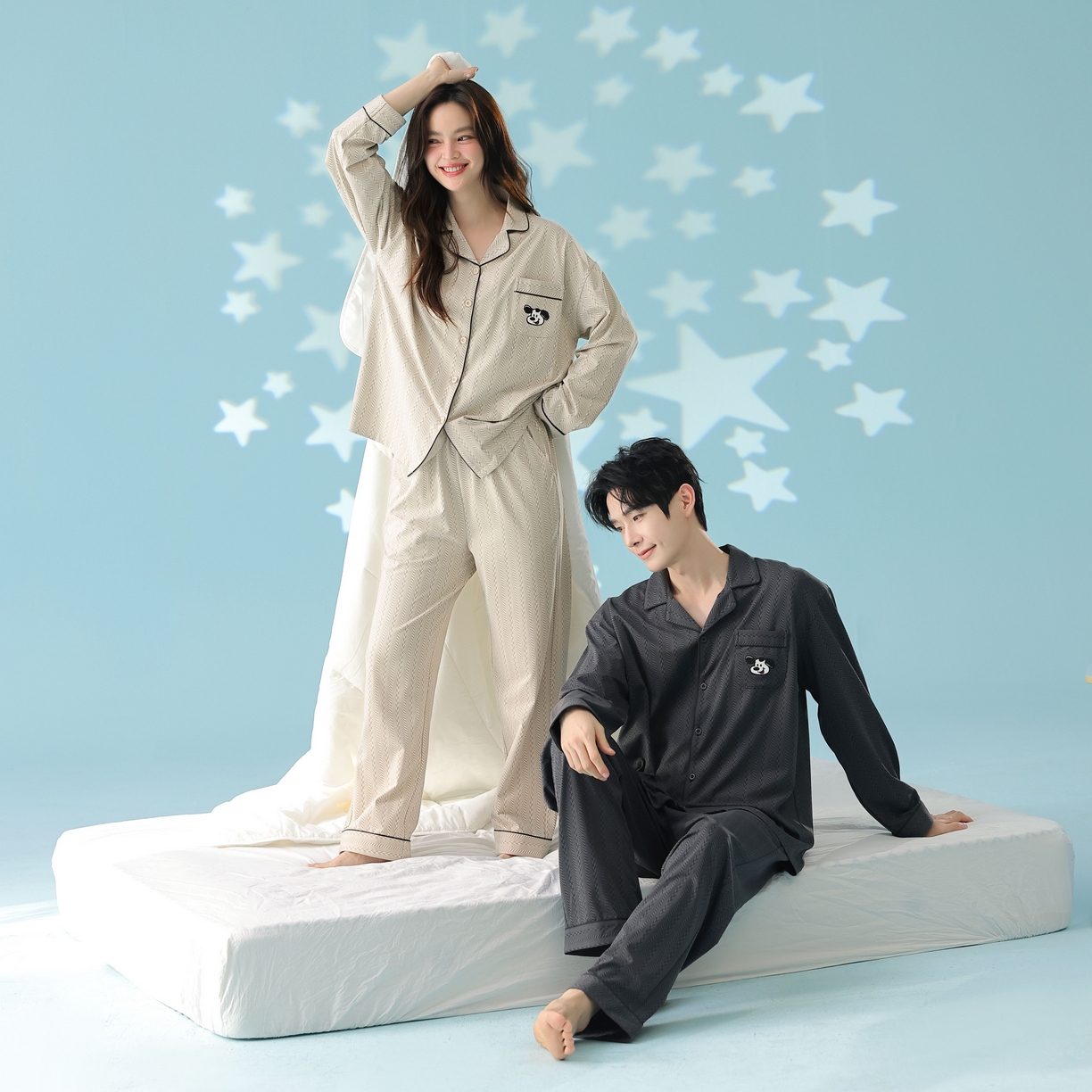 91家纺网 家纺一手货源 找家纺 妍景家居生活馆 2026新款新疆棉情侣款翻领软萌狗狗套装家居服 组合图仅供参考不可下单