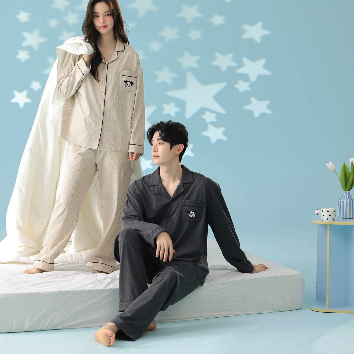 91家纺网 家纺一手货源 找家纺 妍景家居生活馆 2026新款新疆棉情侣款翻领软萌狗狗套装家居服 组合图仅供参考不可下单