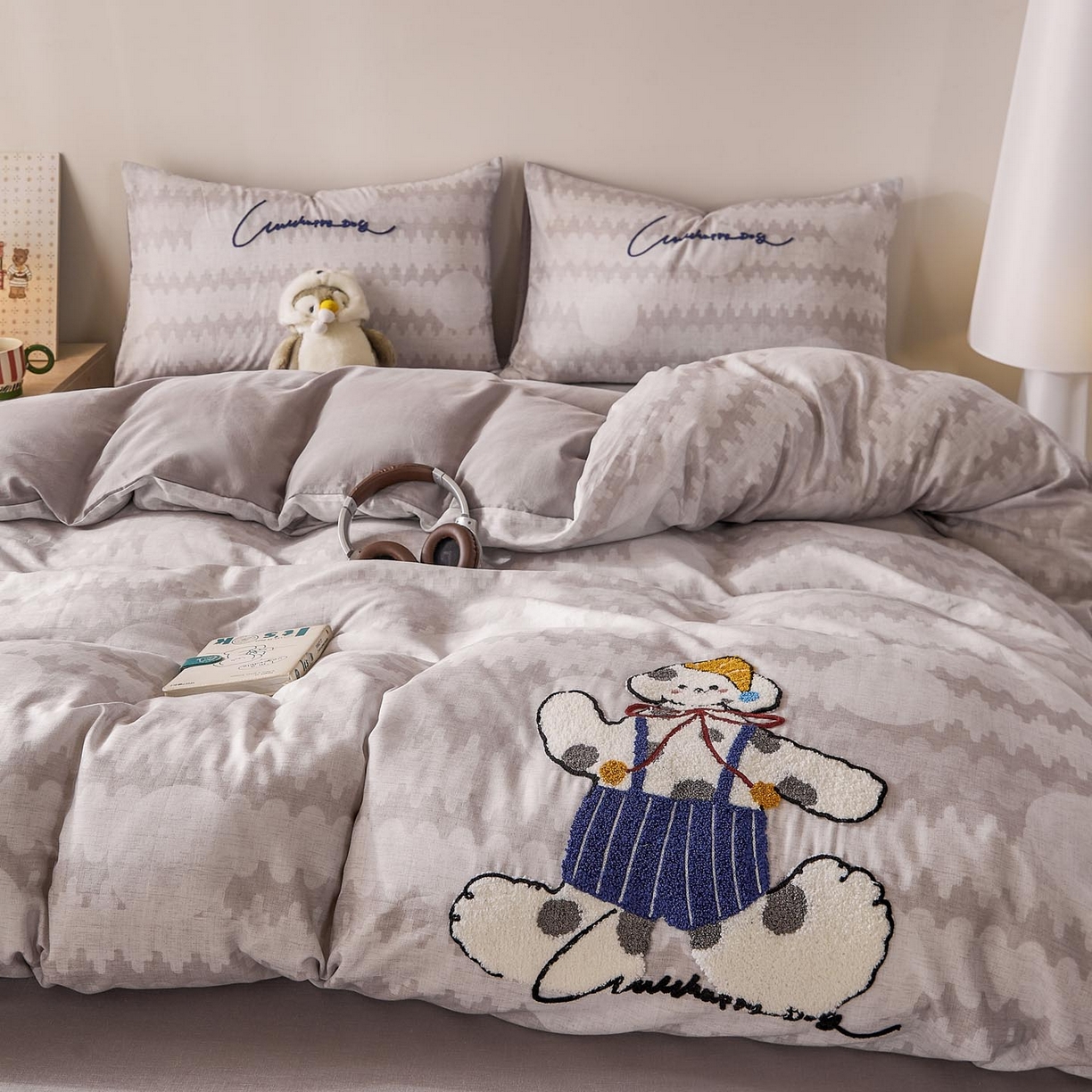 91家纺网 家纺一手货源 找家纺 （总）帅露家纺 2026新款A类全棉纯棉双层纱毛巾绣四件套