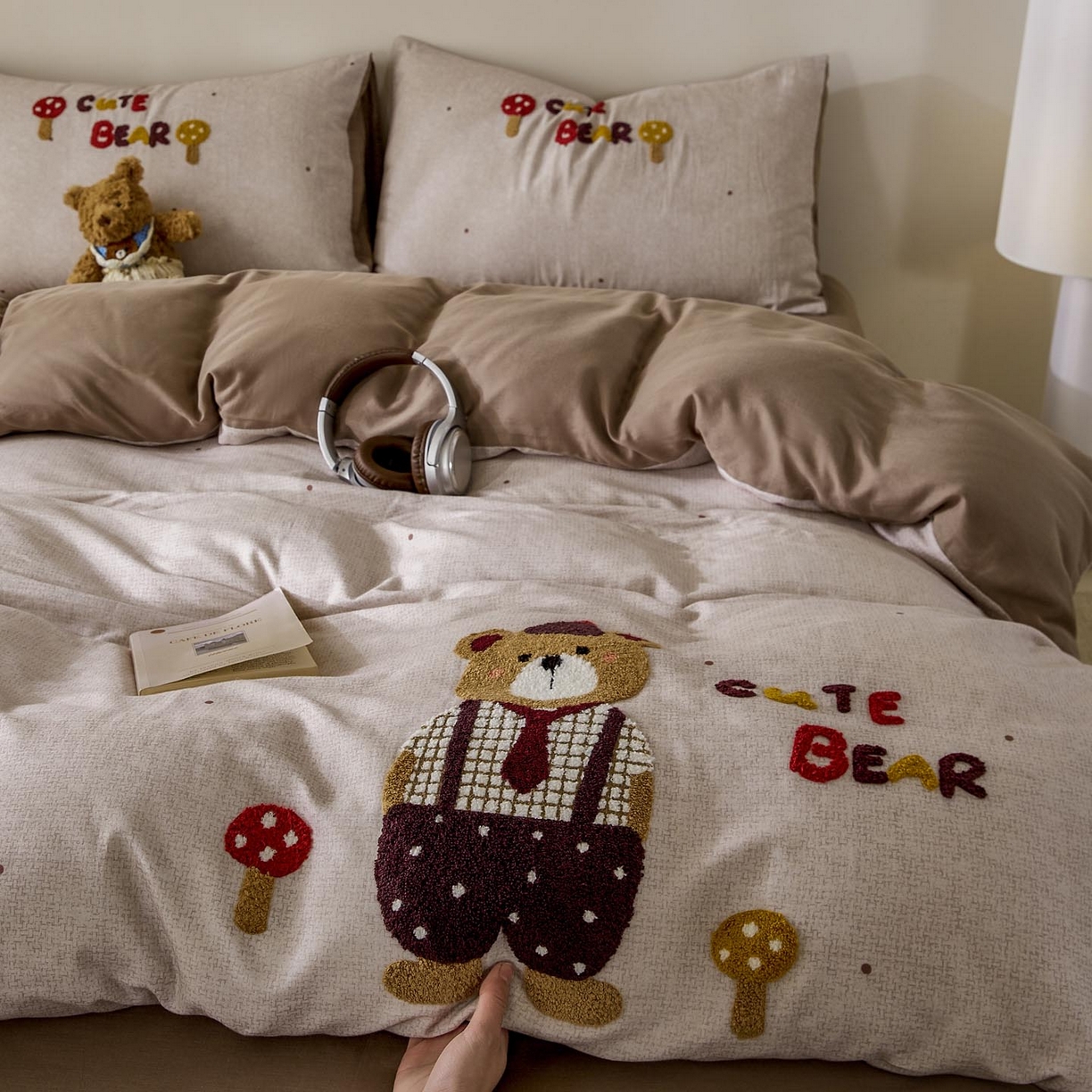 91家纺网 家纺一手货源 找家纺 （总）帅露家纺 2026新款A类全棉纯棉双层纱毛巾绣四件套