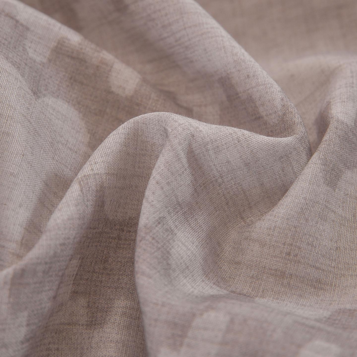 91家纺网 家纺一手货源 找家纺 帅露家纺 2026新款A类全棉纯棉双层纱毛巾绣四件套 斑点