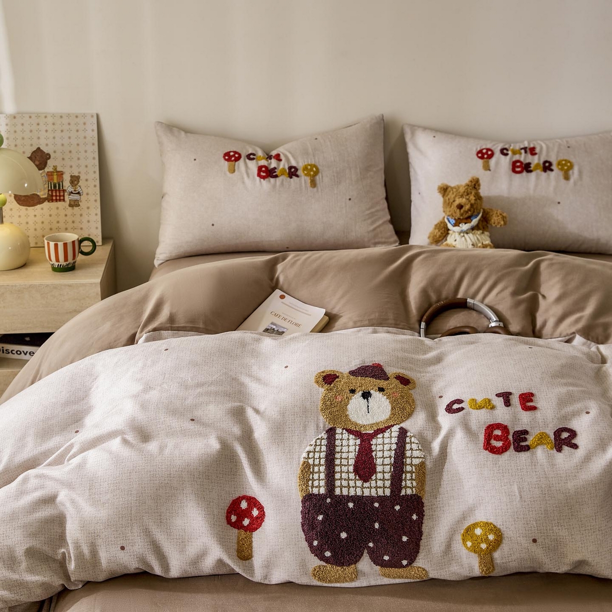 91家纺网 家纺一手货源 找家纺 帅露家纺 2026新款A类全棉纯棉双层纱毛巾绣四件套 酷酷熊