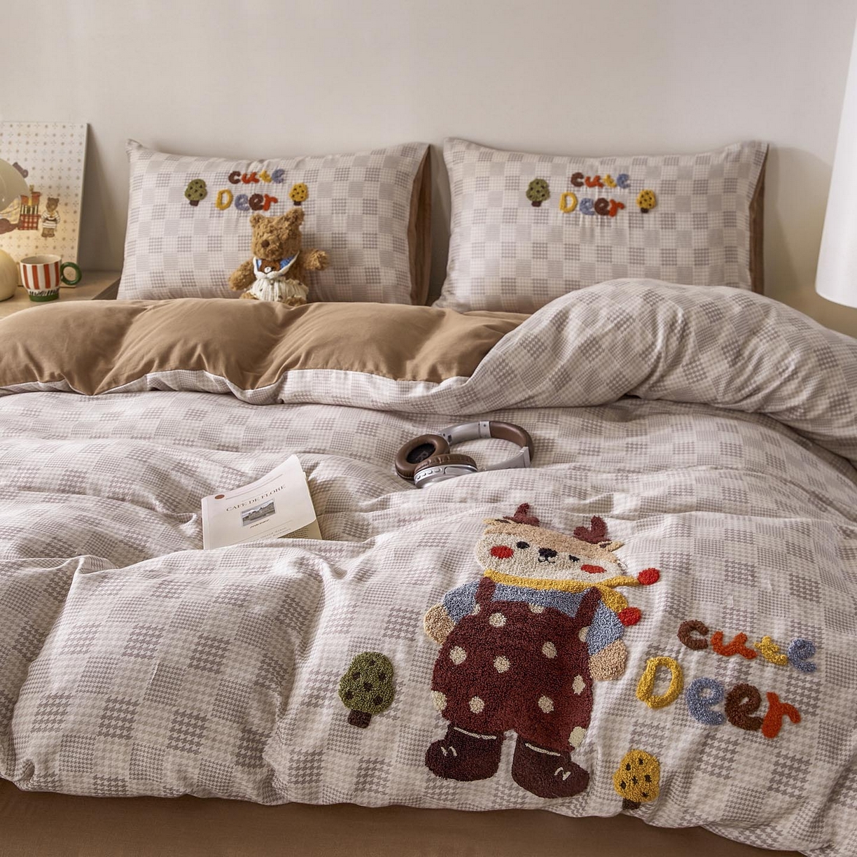 91家纺网 家纺一手货源 找家纺 帅露家纺 2026新款A类全棉纯棉双层纱毛巾绣四件套 鹿林