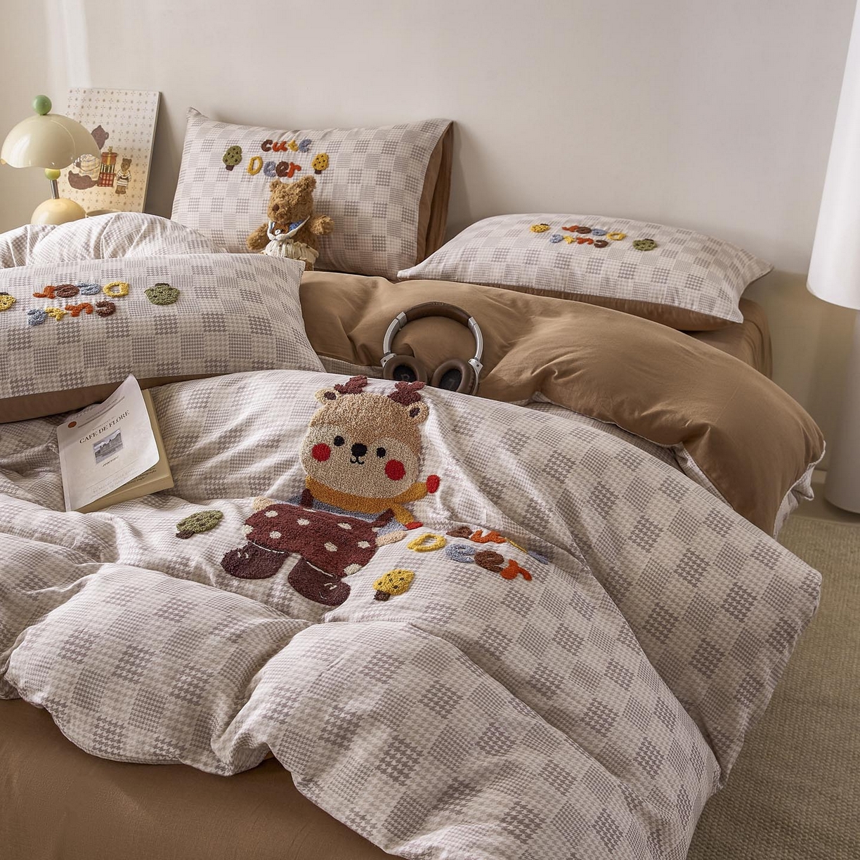 91家纺网 家纺一手货源 找家纺 帅露家纺 2026新款A类全棉纯棉双层纱毛巾绣四件套 鹿林