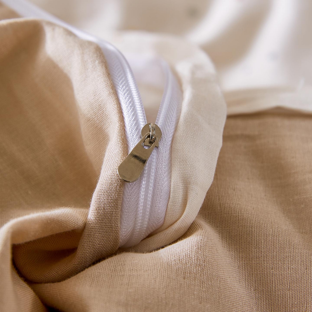 91家纺网 家纺一手货源 找家纺 帅露家纺 2026新款A类全棉纯棉双层纱毛巾绣四件套 马上暴富