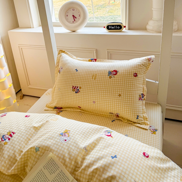 91家纺网 家纺一手货源 找家纺 简冠家纺 2025新款全棉学生三件套宿舍三件套纯棉学生床垫羽丝绒被子被芯 精灵王国