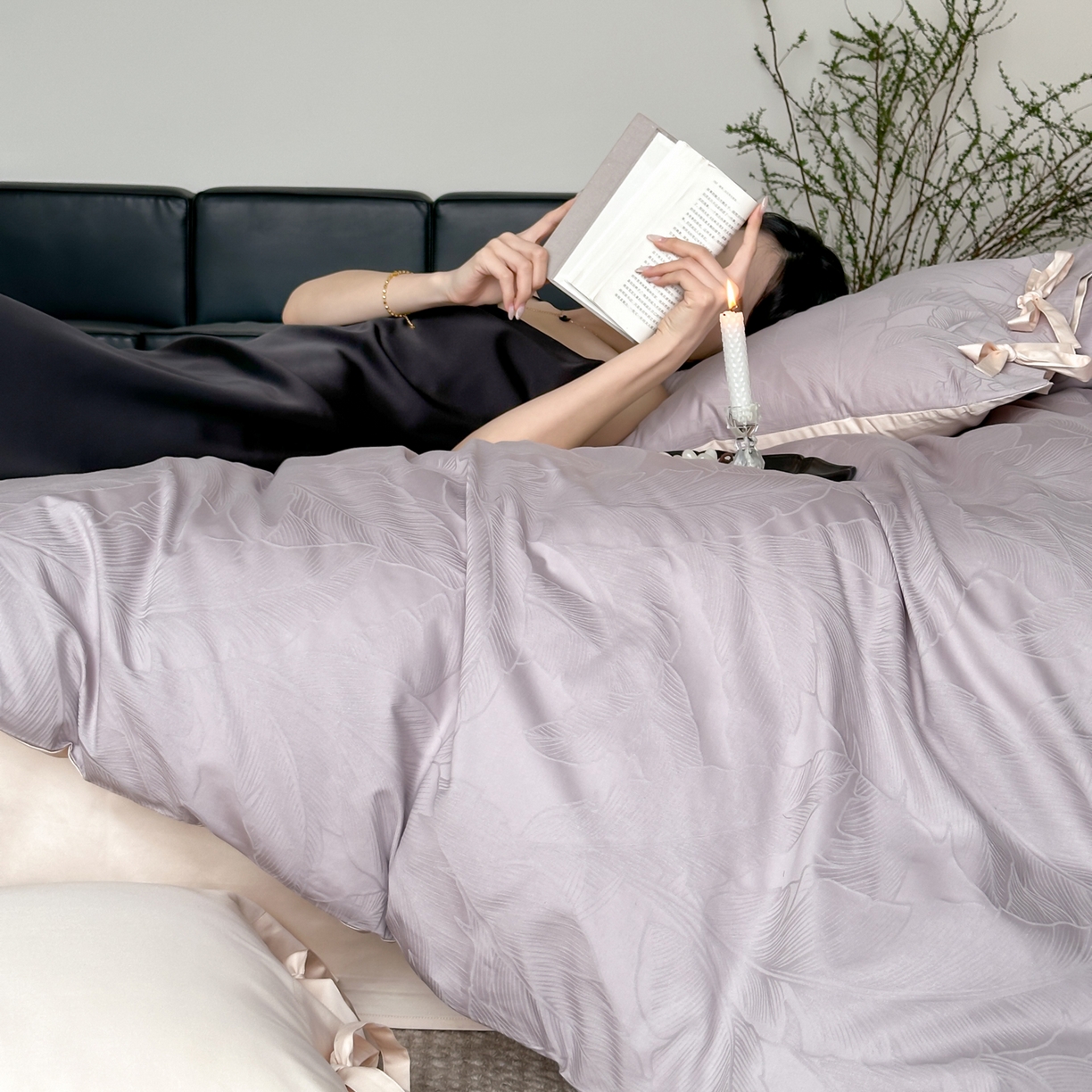 91家纺网 家纺一手货源 找家纺 FORTWO家纺原创设计（FOR TWO家纺） 2026春夏新款60支全棉纯棉立体浮雕提花四件套 素灰叶影