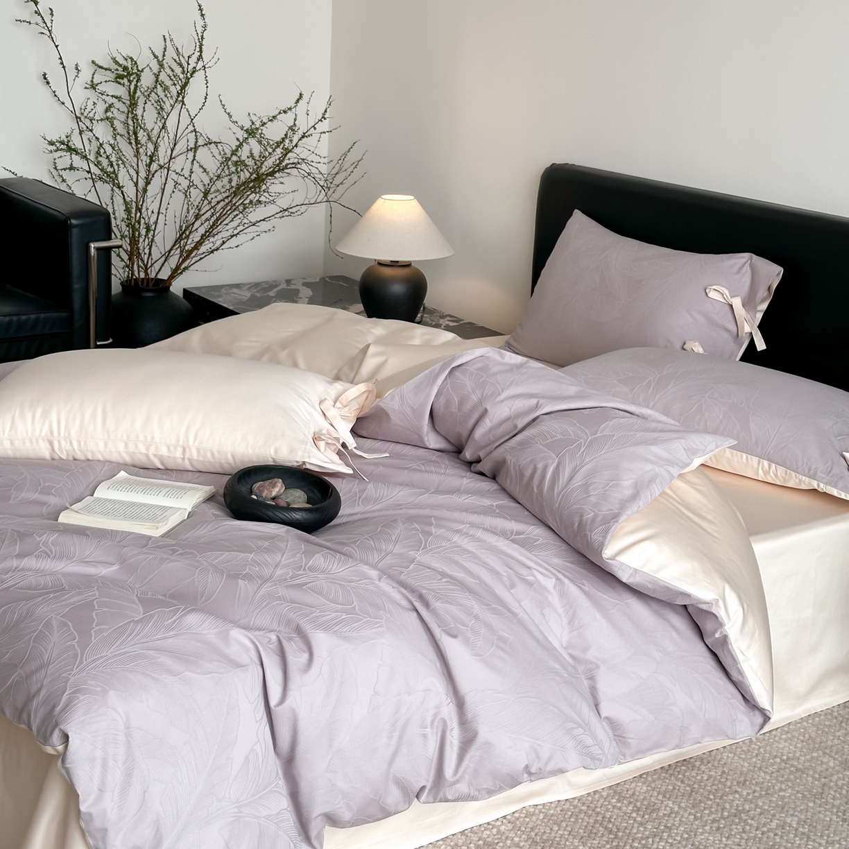 91家纺网 家纺一手货源 找家纺 FORTWO家纺原创设计（FOR TWO家纺） 2026春夏新款60支全棉纯棉立体浮雕提花四件套 素灰叶影