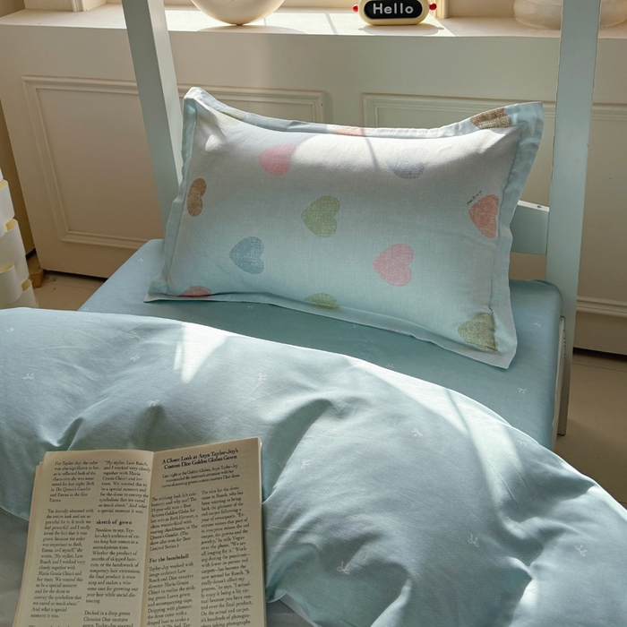 91家纺网 家纺一手货源 找家纺 简冠家纺 2025新款全棉学生三件套宿舍三件套纯棉学生床垫羽丝绒被子被芯 初心 绿