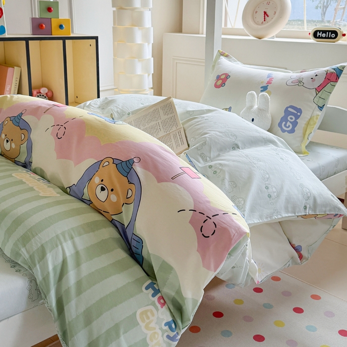 91家纺网 家纺一手货源 找家纺 简冠家纺 2025新款全棉学生三件套宿舍三件套纯棉学生床垫羽丝绒被子被芯 快乐动物城