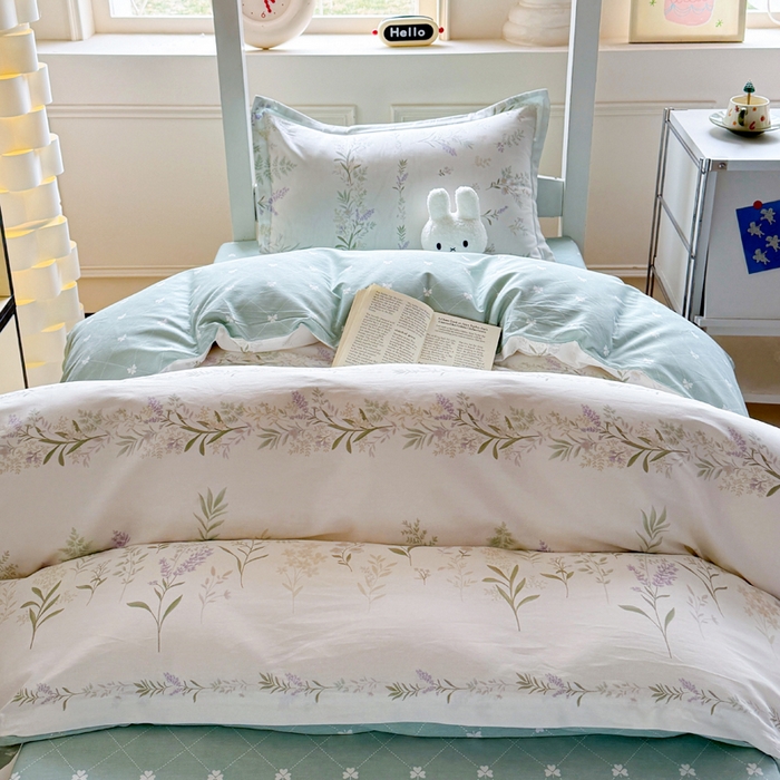 91家纺网 家纺一手货源 找家纺 简冠家纺 2025新款全棉学生三件套宿舍三件套纯棉学生床垫羽丝绒被子被芯 田园诗篇 米