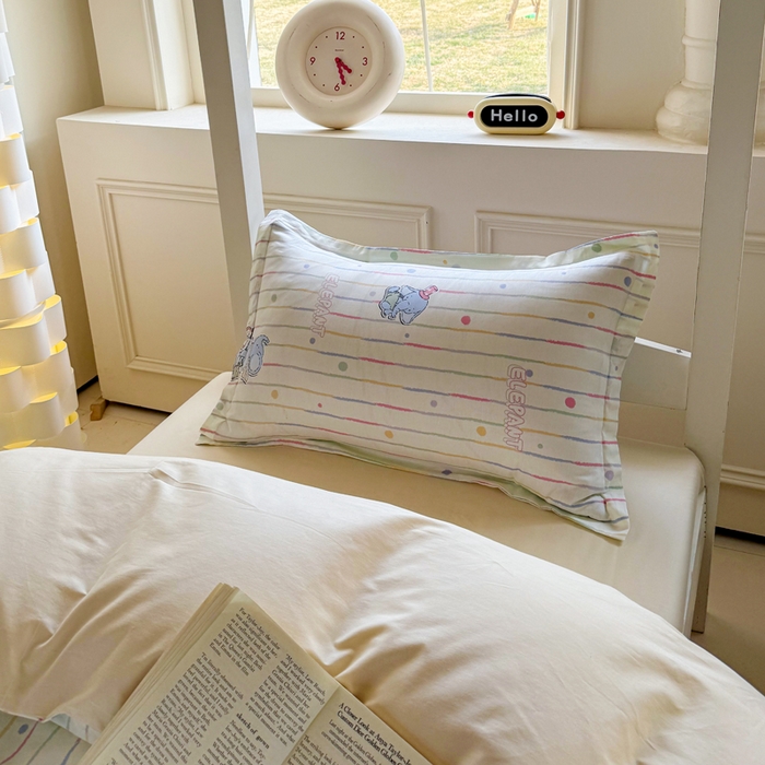 91家纺网 家纺一手货源 找家纺 简冠家纺 2025新款全棉学生三件套宿舍三件套纯棉学生床垫羽丝绒被子被芯 小飞象