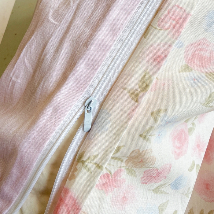 91家纺网 家纺一手货源 找家纺 简冠家纺 2025新款全棉学生宿舍三四件套床笠款 碎花拾影