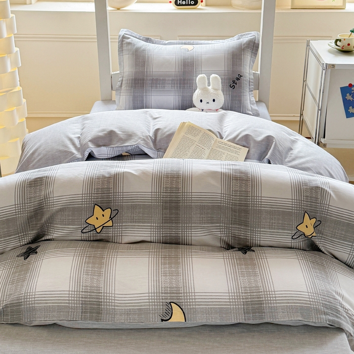 91家纺网 家纺一手货源 找家纺 简冠家纺 2025新款全棉学生宿舍三四件套床笠款 星空印记