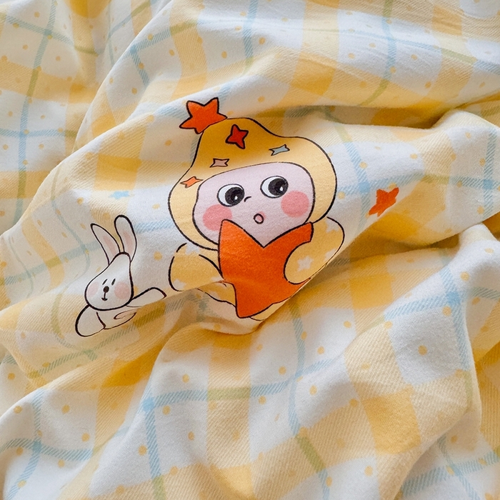 91家纺网 家纺一手货源 找家纺 简冠家纺 2026新款仿棉水洗棉四件套 小精灵黄