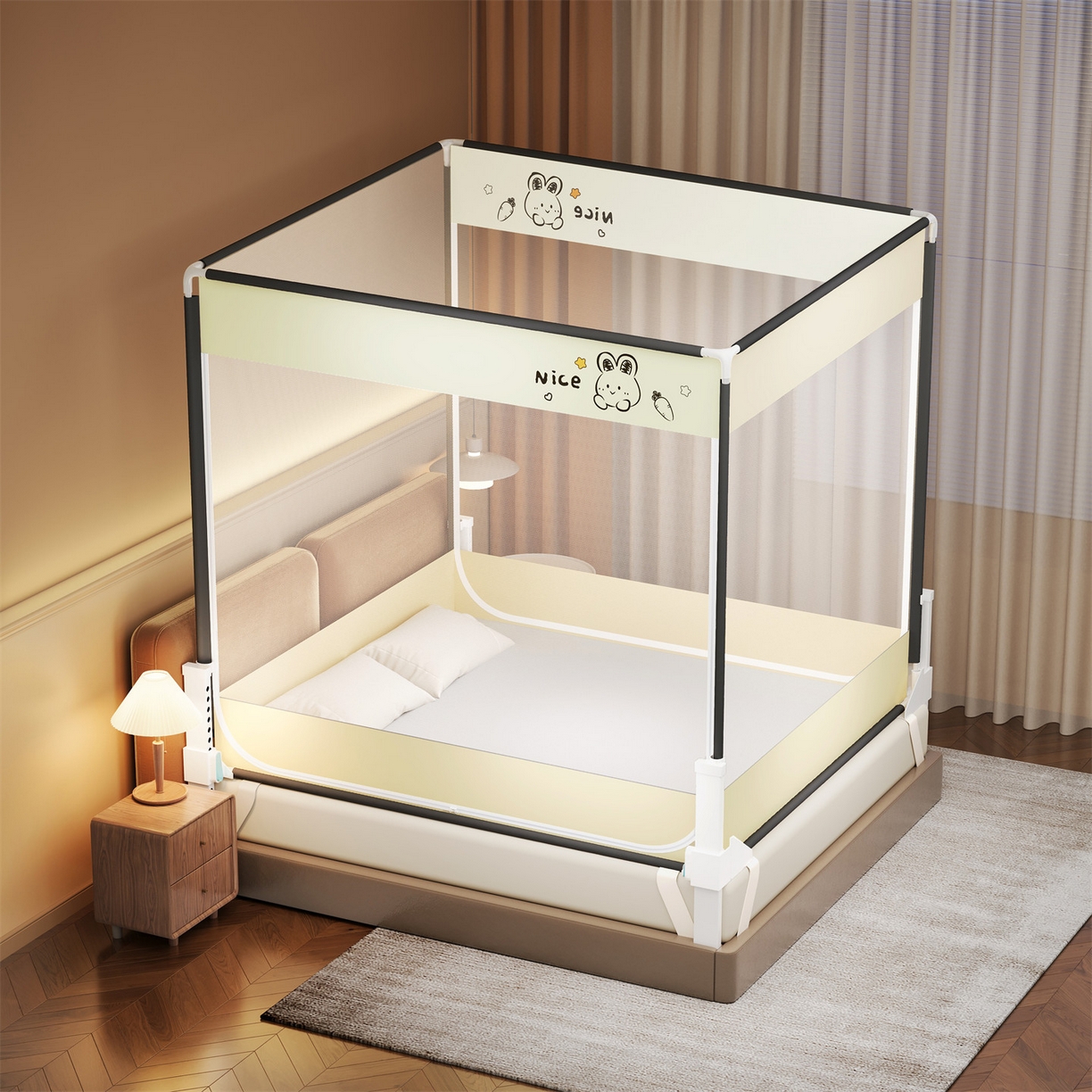 91家纺网 家纺一手货源 找家纺 佳梦家纺 2026春夏新款护栏级防摔坐床蚊帐小卡通系列 快乐萝卜兔三门全底款