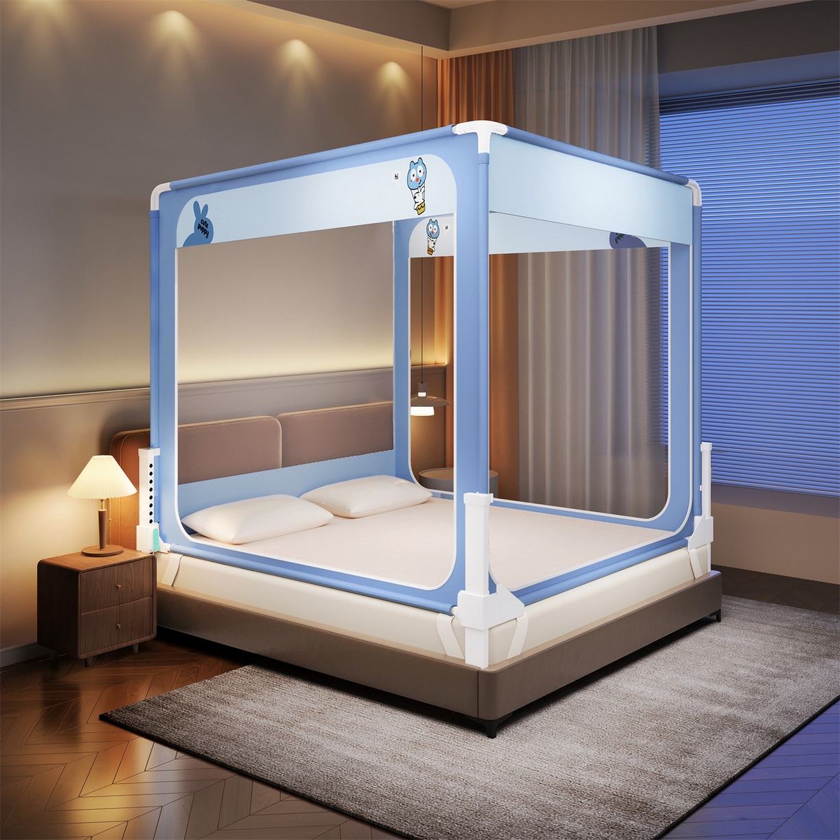 91家纺网 家纺一手货源 找家纺 佳梦家纺 2026春夏新款护栏级防摔坐床蚊帐立柱卡通系列 气球小狗-三门全底款