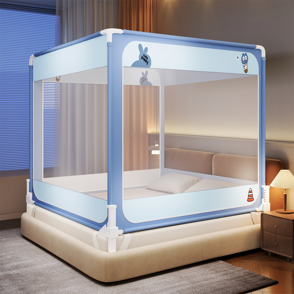 91家纺网 家纺一手货源 找家纺 佳梦家纺 2026春夏新款护栏级防摔坐床蚊帐立柱卡通系列 气球小狗-三门全底款