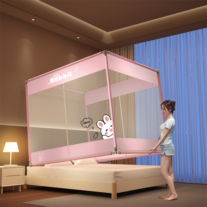 91家纺网 家纺一手货源 找家纺 佳梦家纺 2026春夏新款护栏级防摔坐床蚊帐T门系列 春风小雅-烫画全底