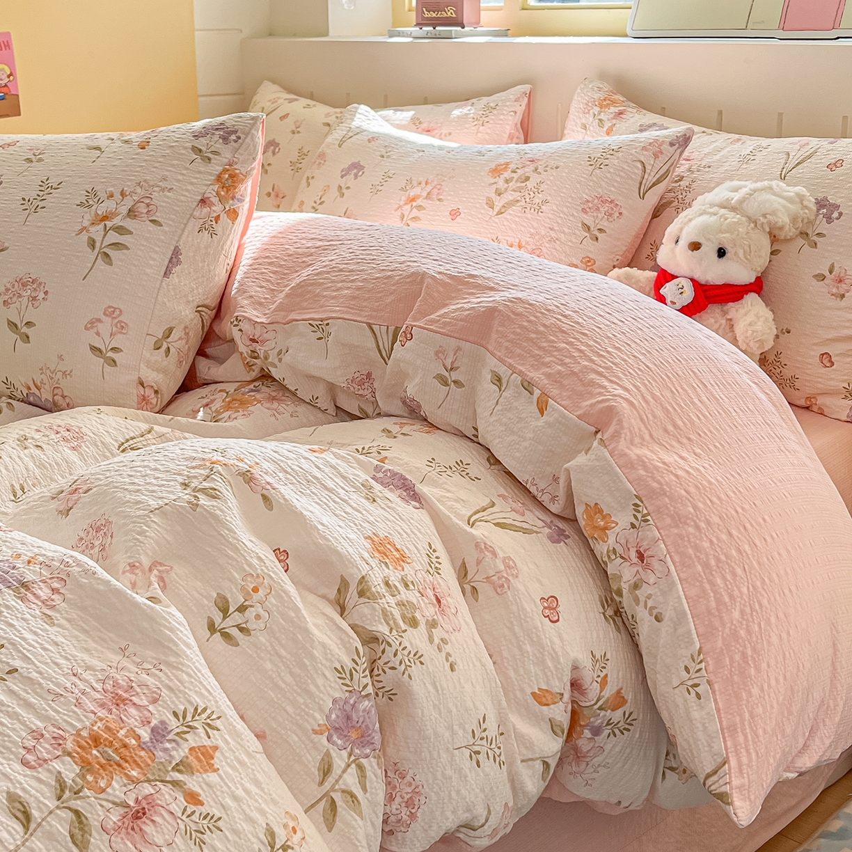 91家纺网 家纺一手货源 找家纺 金梦拉家纺 2026新款A类高品质高克重超柔泡芙纱泡泡纱小清新四件套 海棠听风