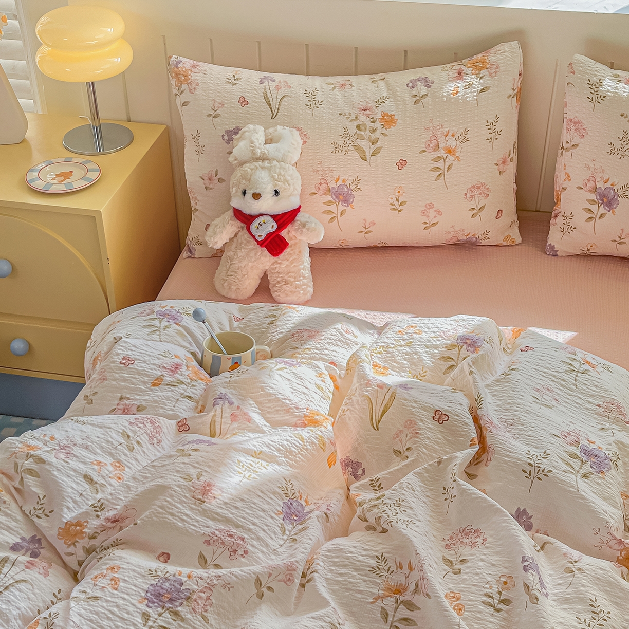 91家纺网 家纺一手货源 找家纺 金梦拉家纺 2026新款A类高品质高克重超柔泡芙纱泡泡纱小清新四件套 海棠听风