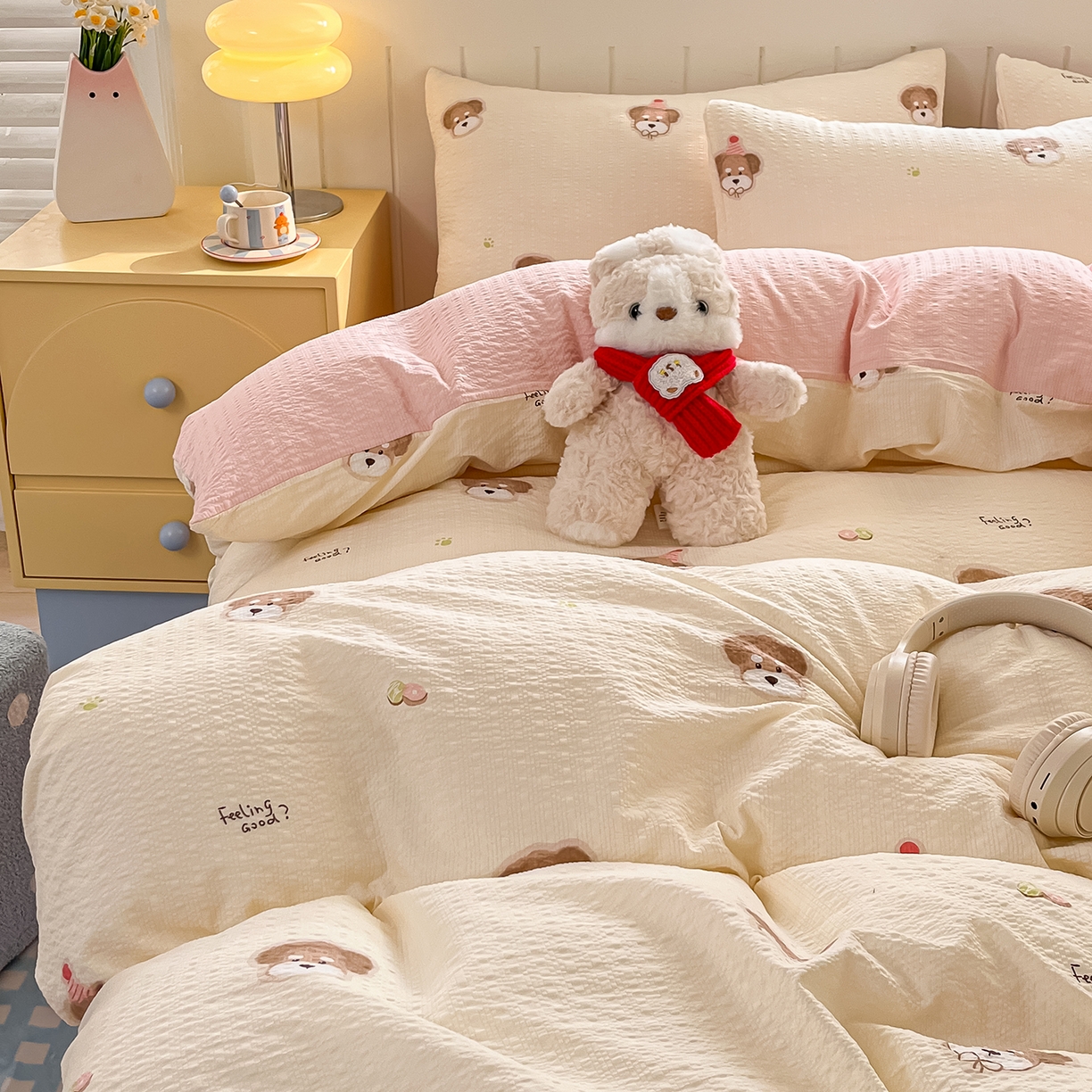 91家纺网 家纺一手货源 找家纺 金梦拉家纺 2026新款A类高品质高克重超柔泡芙纱泡泡纱小清新四件套 快乐狗