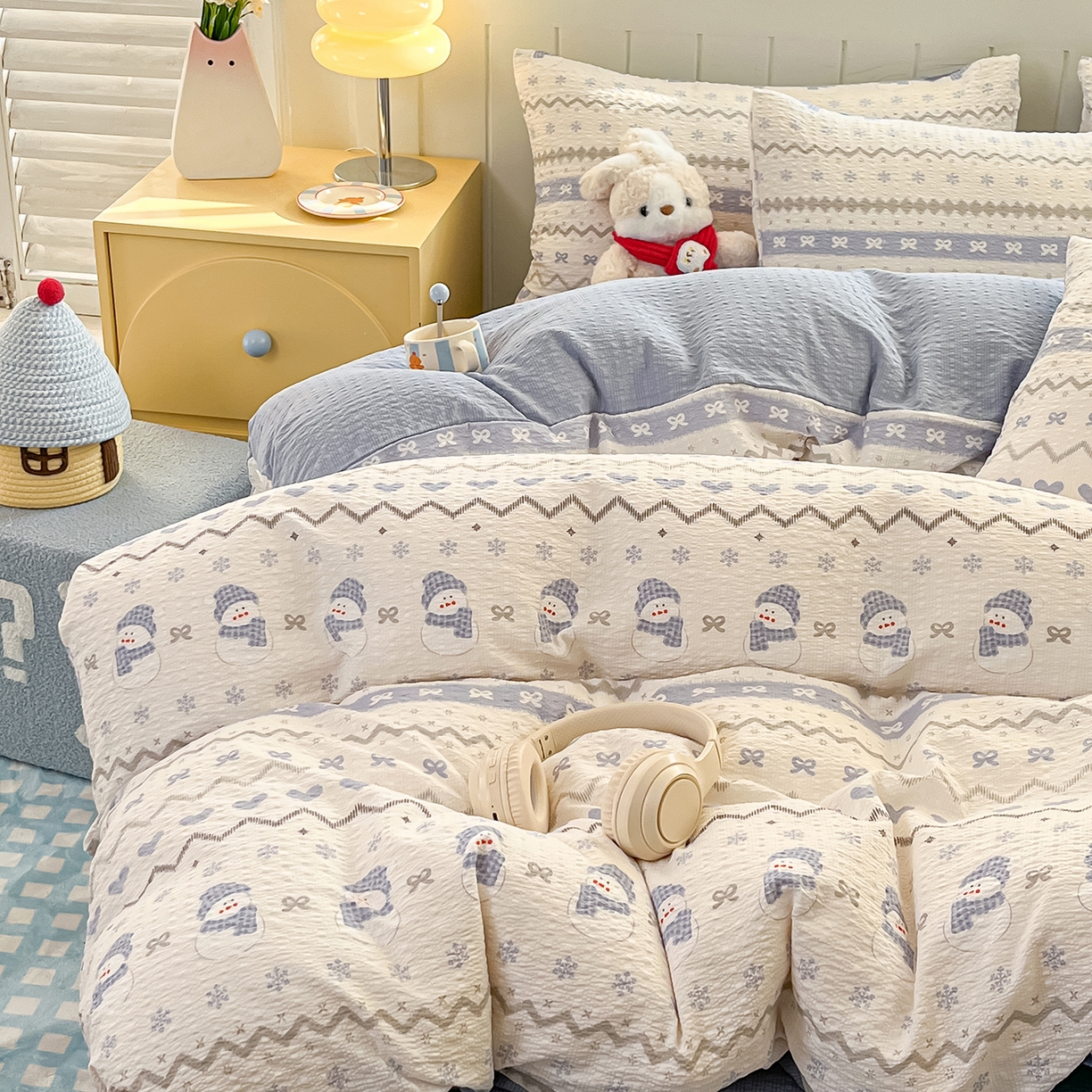 91家纺网 家纺一手货源 找家纺 金梦拉家纺 2026新款A类高品质高克重超柔泡芙纱泡泡纱小清新四件套 蓝色雪宝