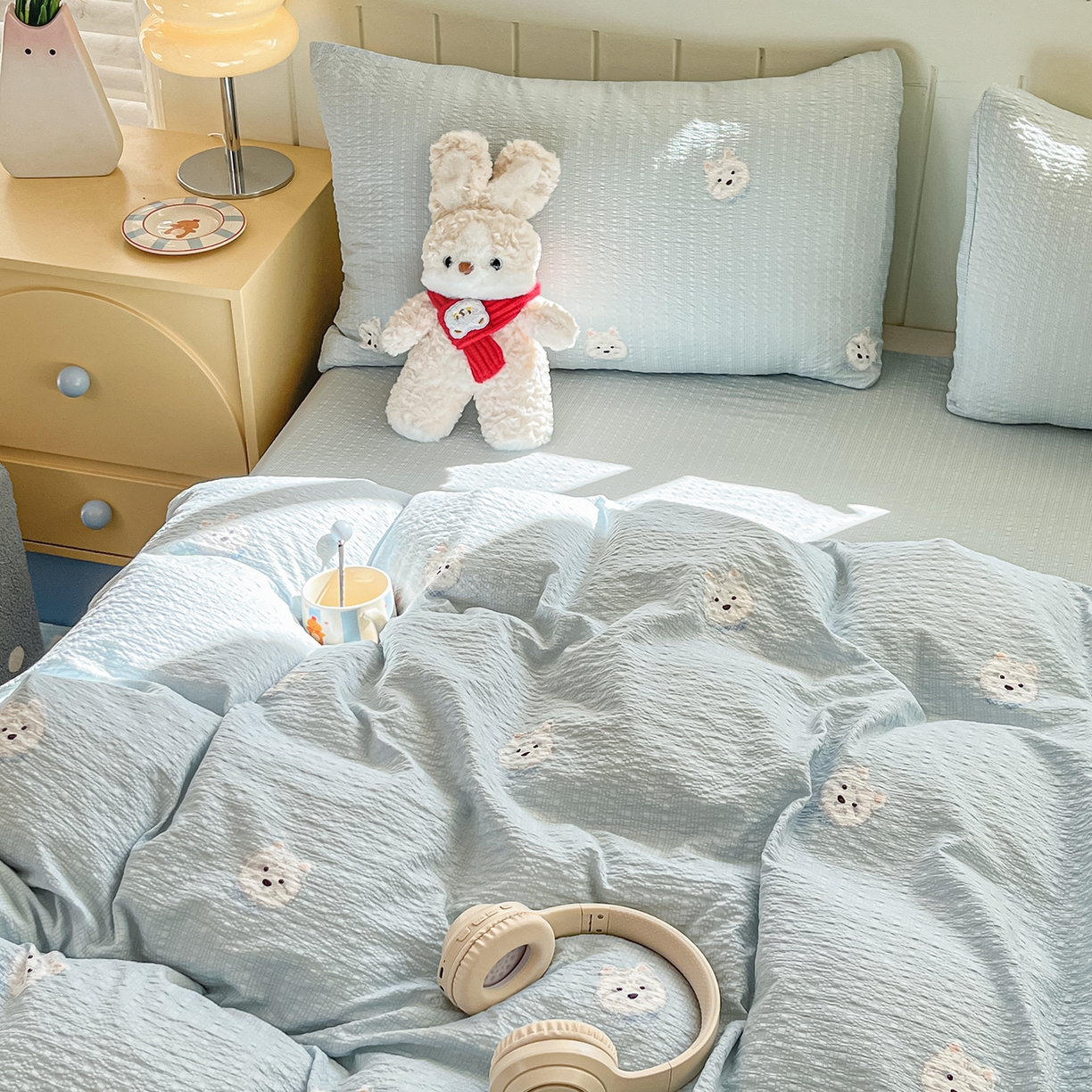 91家纺网 家纺一手货源 找家纺 金梦拉家纺 2026新款A类高品质高克重超柔泡芙纱泡泡纱小清新四件套 蓝汪汪