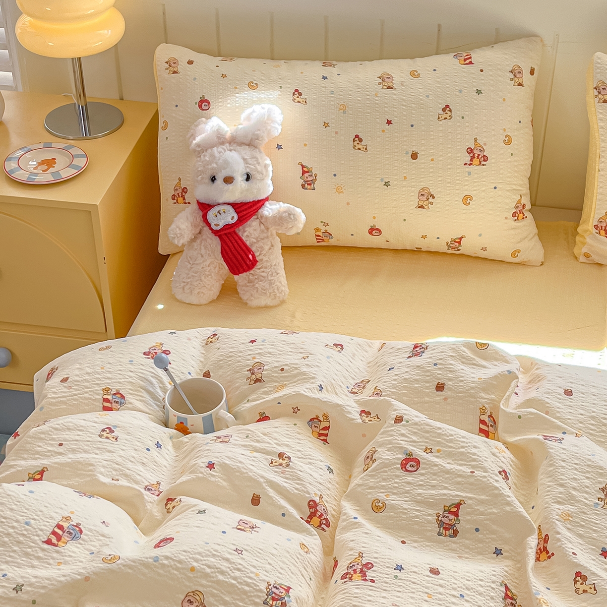 91家纺网 家纺一手货源 找家纺 金梦拉家纺 2026新款A类高品质高克重超柔泡芙纱泡泡纱小清新四件套 顽皮星星