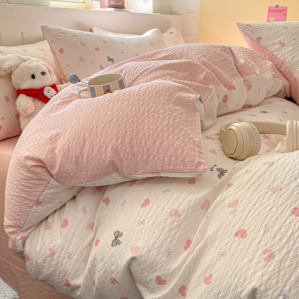 91家纺网 家纺一手货源 找家纺 金梦拉家纺 2026新款A类高品质高克重超柔泡芙纱泡泡纱小清新四件套 心动