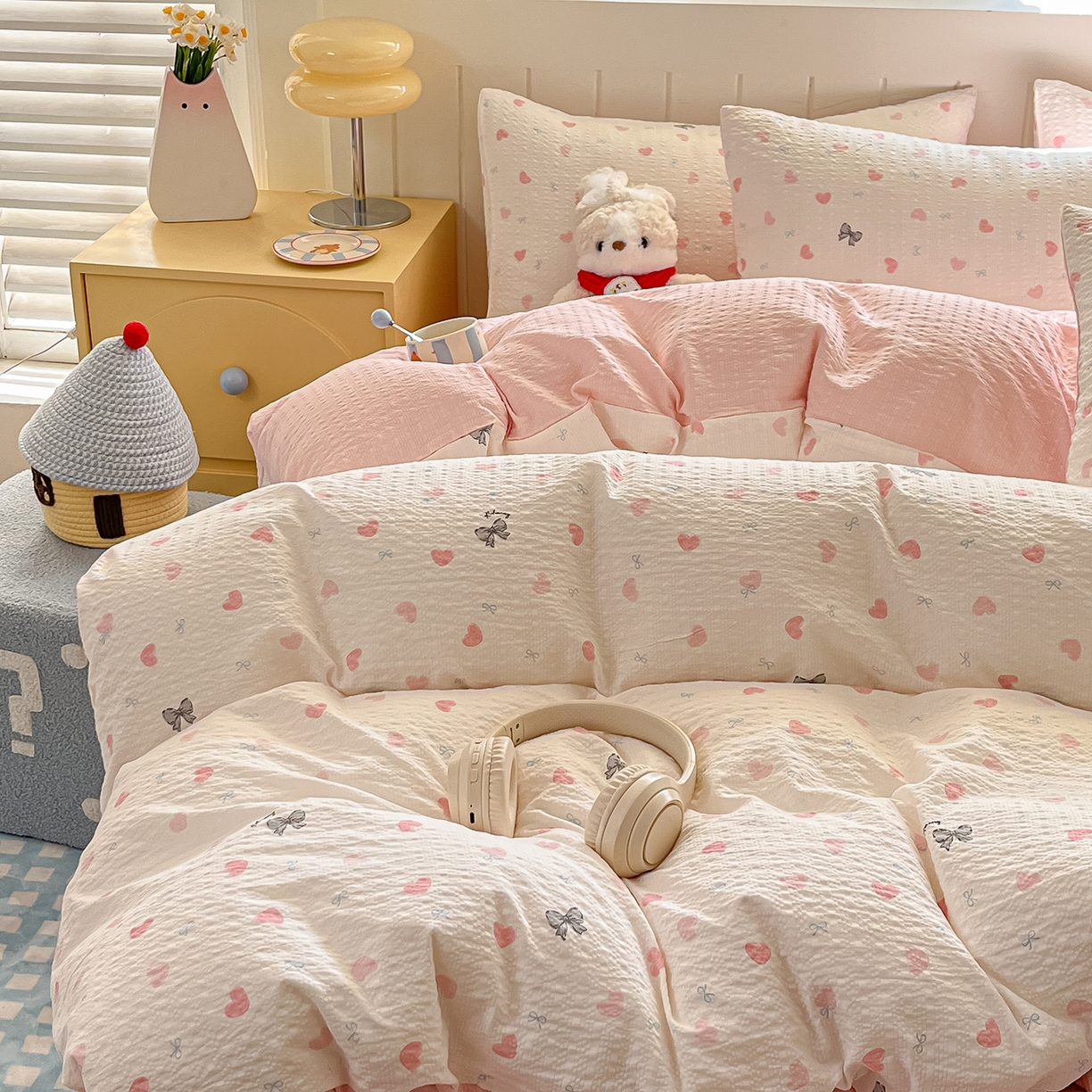 91家纺网 家纺一手货源 找家纺 金梦拉家纺 2026新款A类高品质高克重超柔泡芙纱泡泡纱小清新四件套 心动