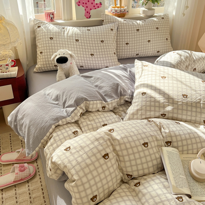 91家纺网 家纺一手货源 找家纺 水木坊 2026春夏新款云感双层纱可爱系列四件套格子熊