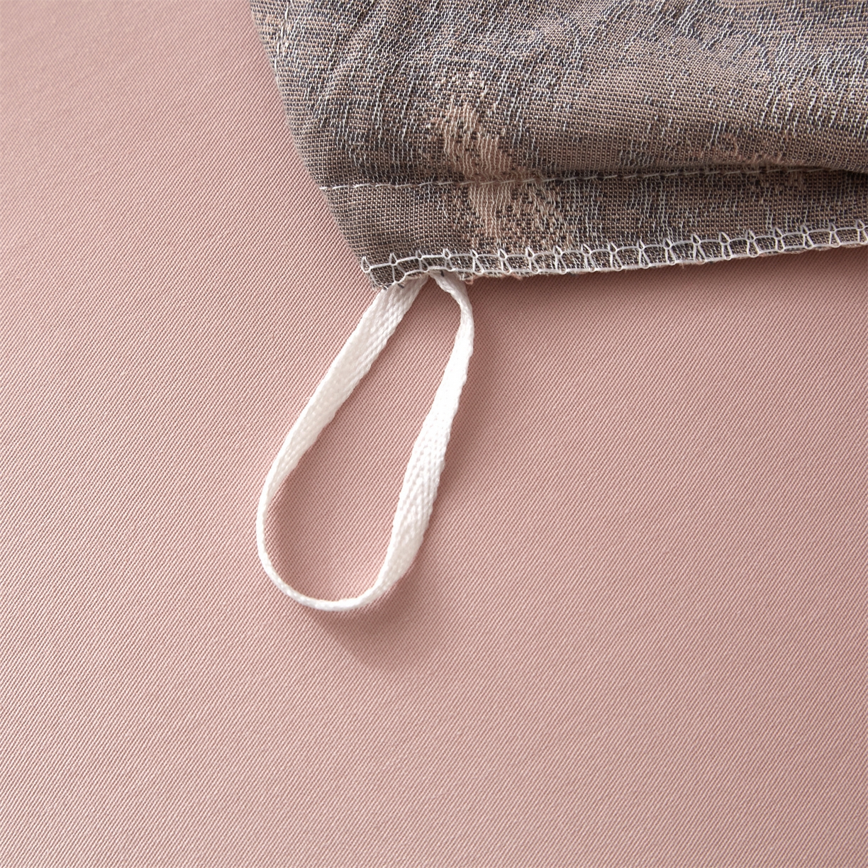 91家纺网 家纺一手货源 找家纺 曼秀琳家纺 2026新款全棉纯棉色织大提花四件套 柏林少女-肉粉