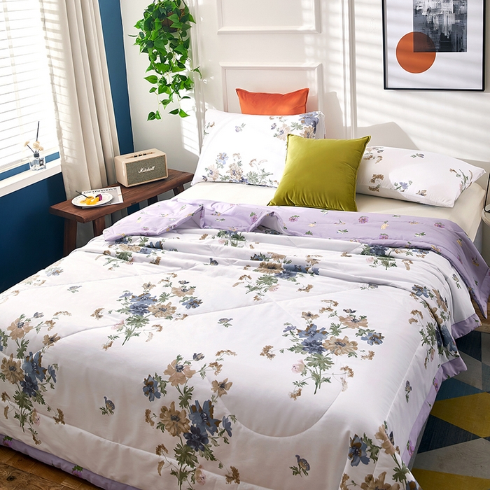91家纺网 家纺一手货源 找家纺 黛妮雅 2026新款全棉夏被四件套单件夏被单双人空调被学生夏凉被 陌上花开-紫