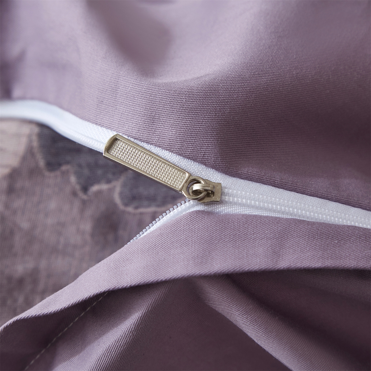 91家纺网 家纺一手货源 找家纺 曼秀琳家纺 2026新款全棉纯棉色织大提花四件套 兰横疏影-兰粉