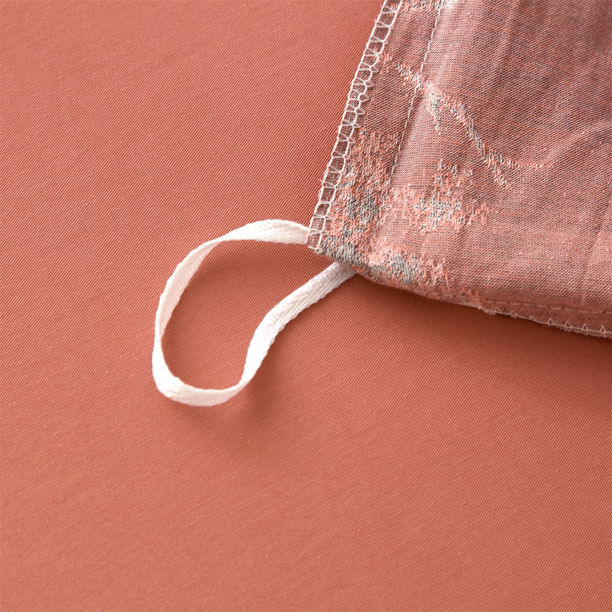 91家纺网 家纺一手货源 找家纺 曼秀琳家纺 2026新款全棉纯棉色织大提花四件套 叶影-桔灰