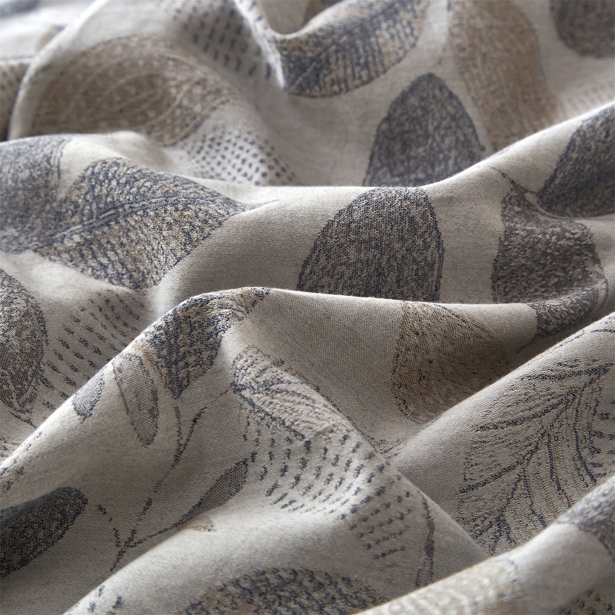 91家纺网 家纺一手货源 找家纺 曼秀琳家纺 2026新款全棉纯棉色织大提花四件套 叶云间-兰灰