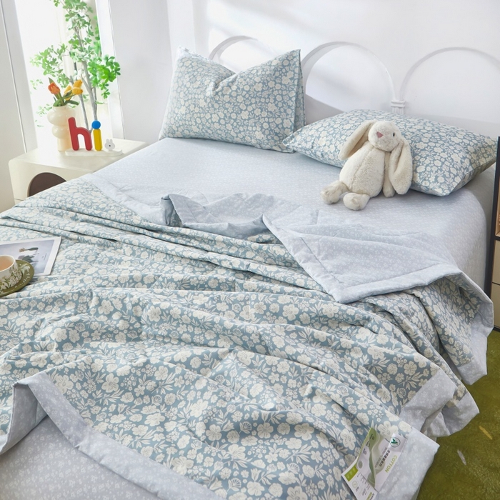 91家纺网 家纺一手货源 找家纺 黛妮雅 2026新款全棉夏被四件套单件夏被单双人空调被学生夏凉被 云汐-蓝