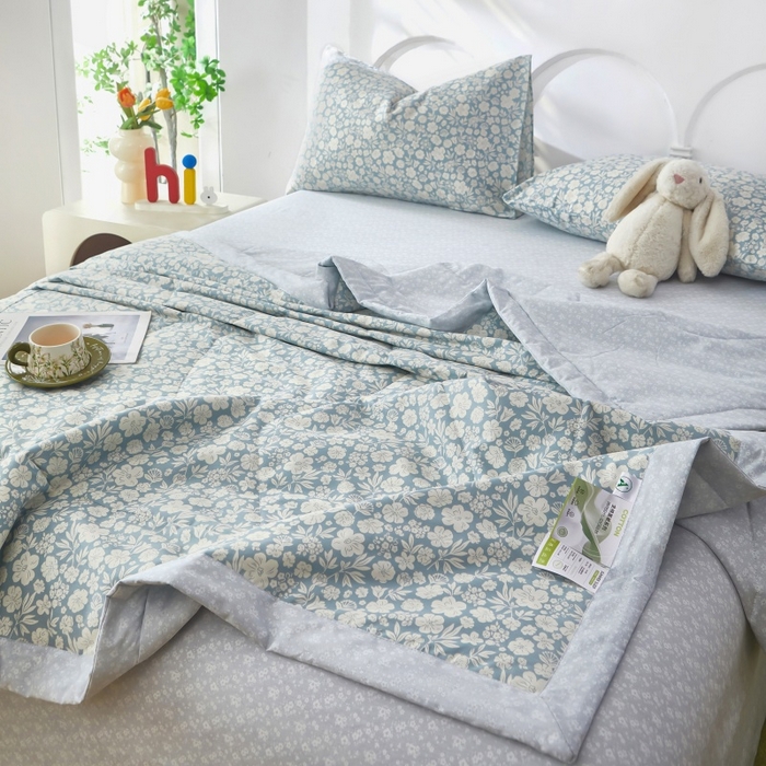 91家纺网 家纺一手货源 找家纺 黛妮雅 2026新款全棉夏被四件套单件夏被单双人空调被学生夏凉被 云汐-蓝