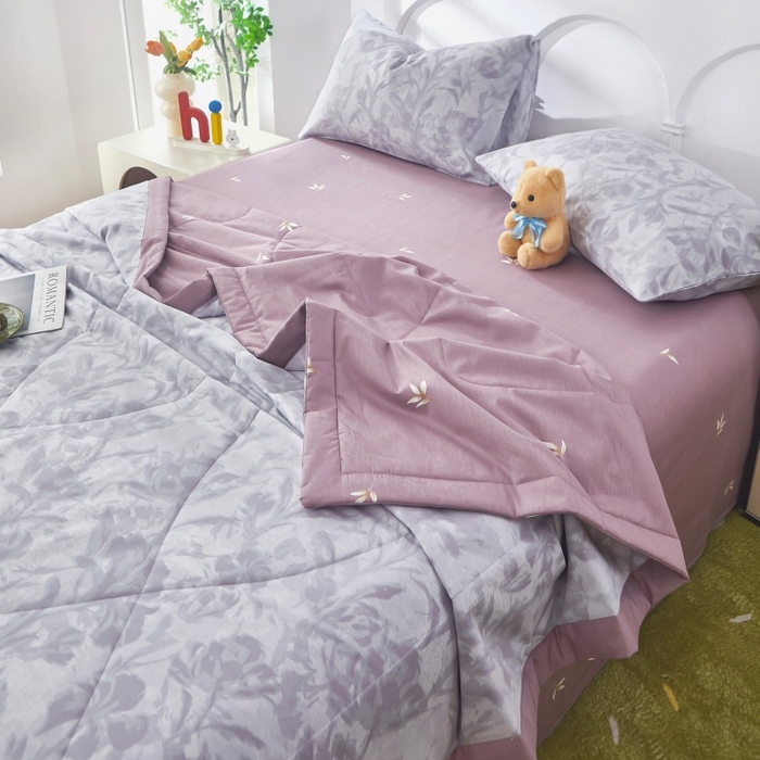 91家纺网 家纺一手货源 找家纺 黛妮雅 2026新款全棉夏被四件套单件夏被单双人空调被学生夏凉被 紫苏