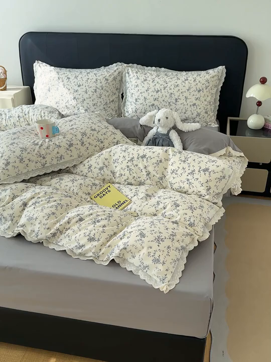 91家纺网 家纺一手货源 找家纺 竹合 2026新款田园韩版花边款小碎花古法水洗仿棉A类云感棉四件套 花间梦