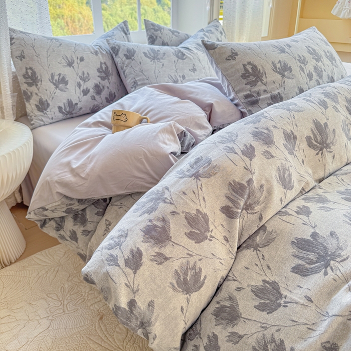 91家纺网 家纺一手货源 找家纺 苏东来家纺 2026新款A类60支全棉长绒棉纯棉色织提花四件套水洗纯棉厚织提花肌理被套四件套 南枝灰