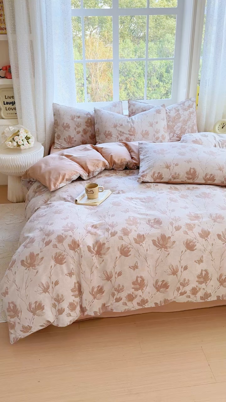 91家纺网 家纺一手货源 找家纺 苏东来家纺 2026新款A类60支全棉长绒棉纯棉色织提花四件套水洗纯棉厚织提花肌理被套四件套 南枝咖