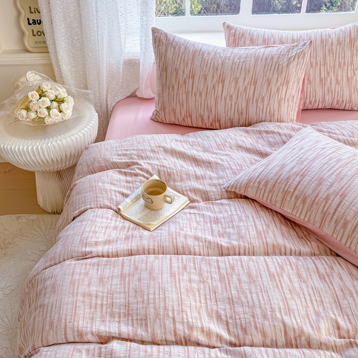 91家纺网 家纺一手货源 找家纺 苏东来家纺 2026新款A类60支全棉长绒棉纯棉色织提花四件套水洗纯棉厚织提花肌理被套四件套 光影粉