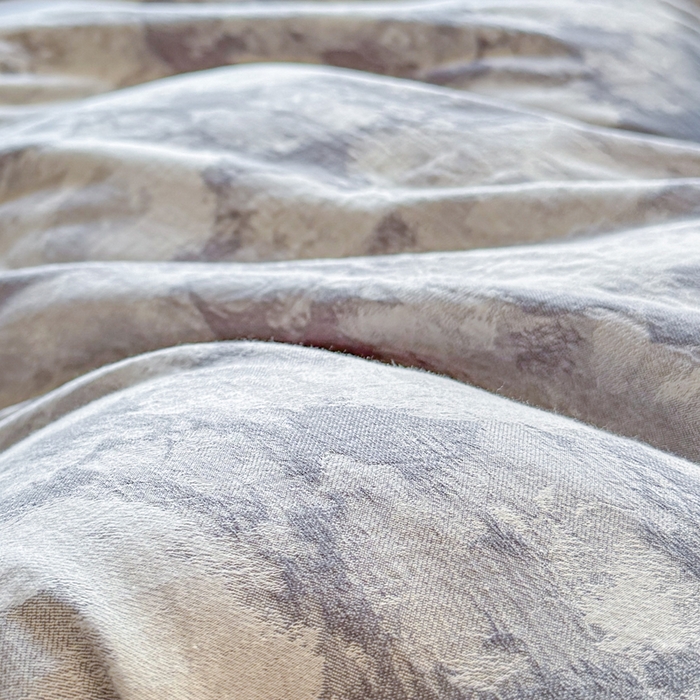 91家纺网 家纺一手货源 找家纺 苏东来家纺 2026新款A类60支全棉长绒棉纯棉色织提花四件套水洗纯棉厚织提花肌理被套四件套 云裳灰