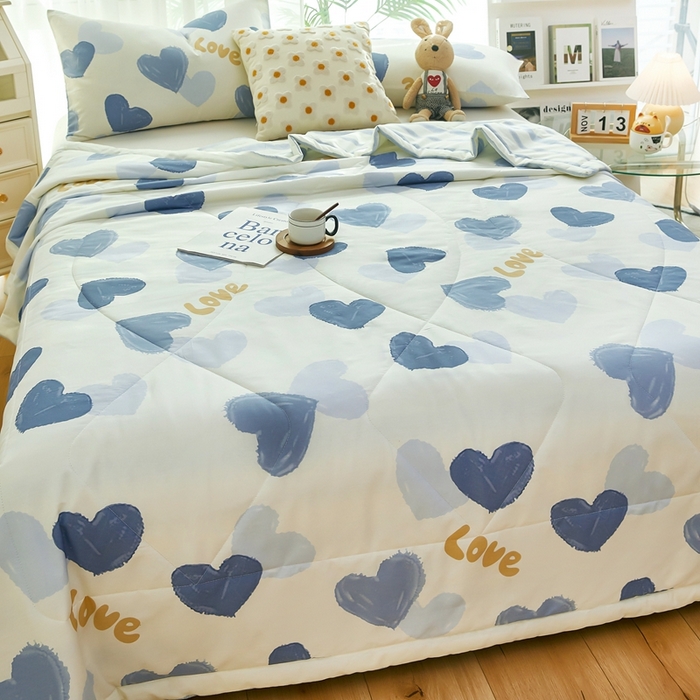 91家纺网 家纺一手货源 找家纺 黛妮雅 2026新款双面全棉羽丝夏被怦然心动