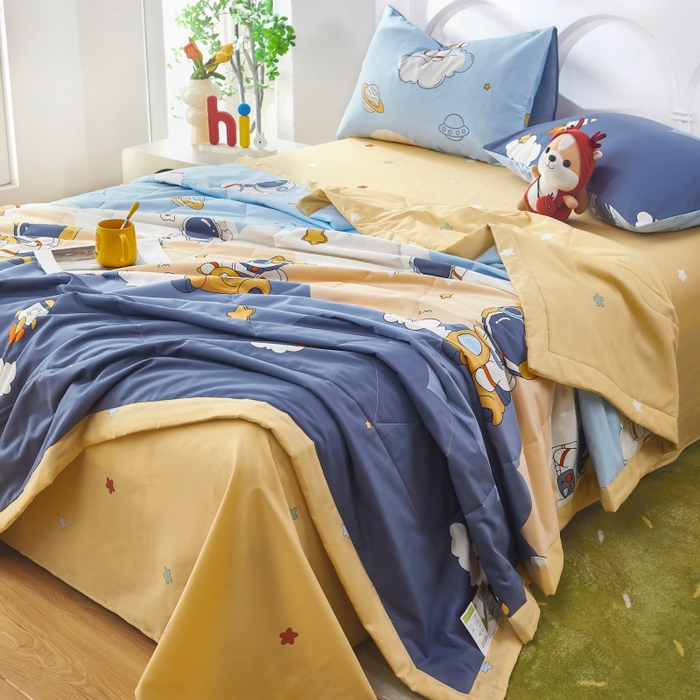 91家纺网 家纺一手货源 找家纺 黛妮雅 2026新款双面全棉羽丝夏被 太空人